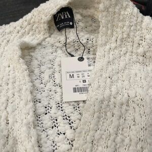 Zara Off-White Bouclé Open-Front Cardigan